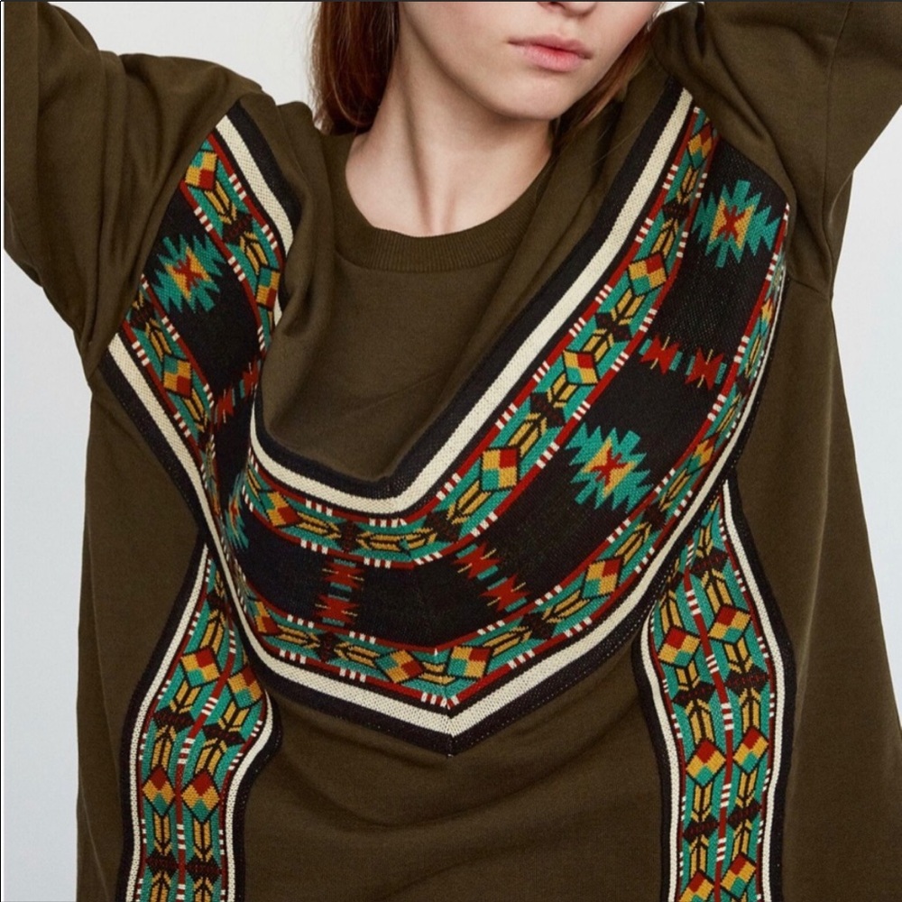 Zara Trafulac Aztec Print Southwestern Crewneck M